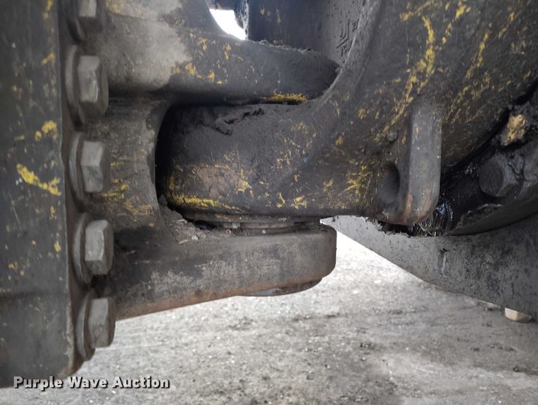 image for item DT0832 2019 Bomag BC 473-4 landfill compactor