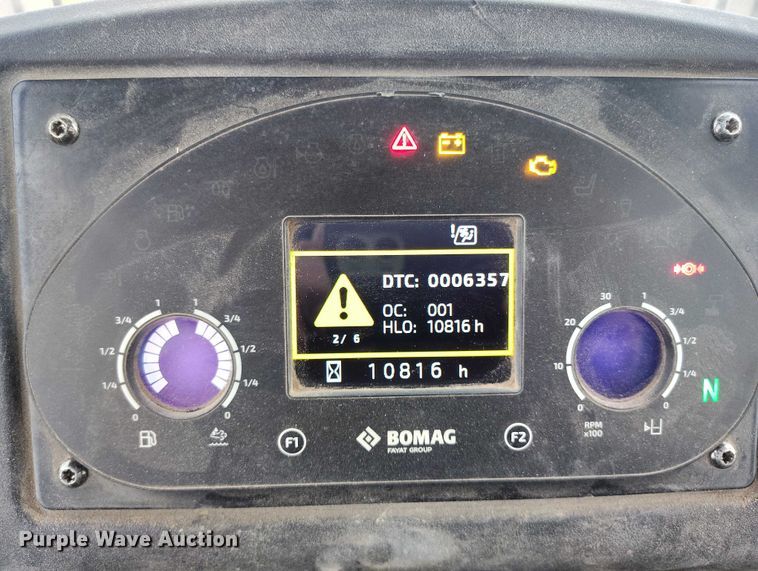 image for item DT0832 2019 Bomag BC 473-4 landfill compactor