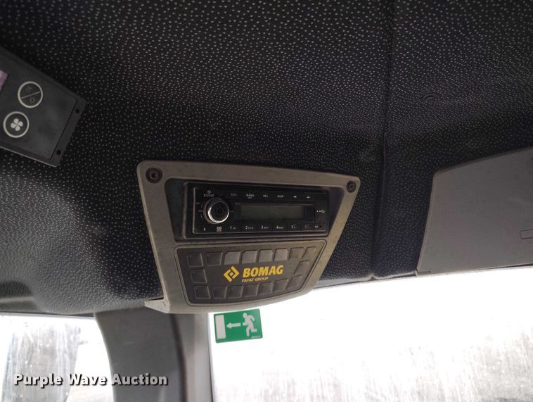 image for item DT0832 2019 Bomag BC 473-4 landfill compactor