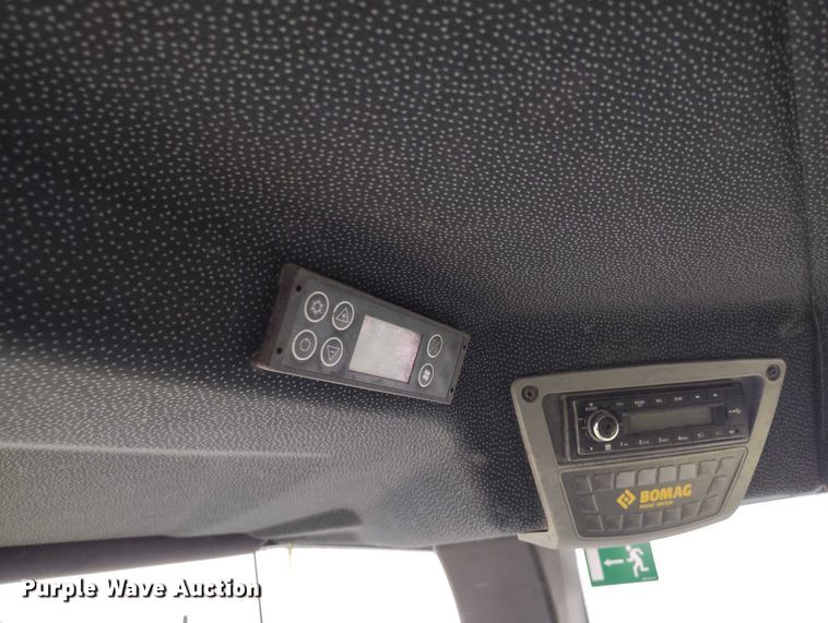 image for item DT0832 2019 Bomag BC 473-4 landfill compactor