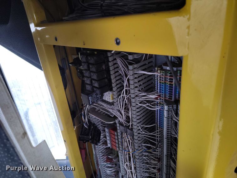 image for item DT0832 2019 Bomag BC 473-4 landfill compactor