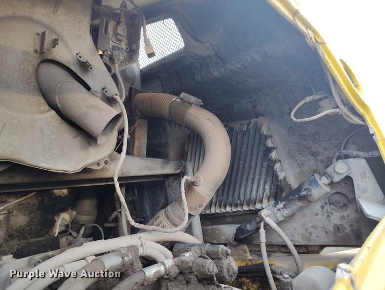 image for item DT0832 2019 Bomag BC 473-4 landfill compactor