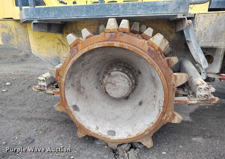 image for item DT0832 2019 Bomag BC 473-4 landfill compactor