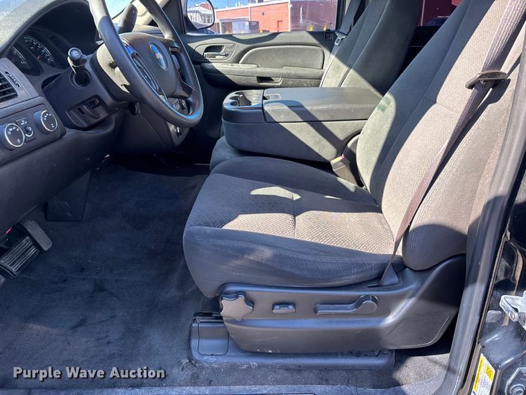 image for item DU1484 2008 Chevrolet Tahoe Police SUV