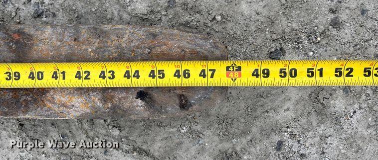 image for item DW7383 2003 New Holland LM430 telehandler