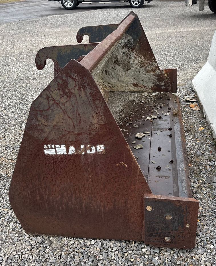 image for item DW7383 2003 New Holland LM430 telehandler