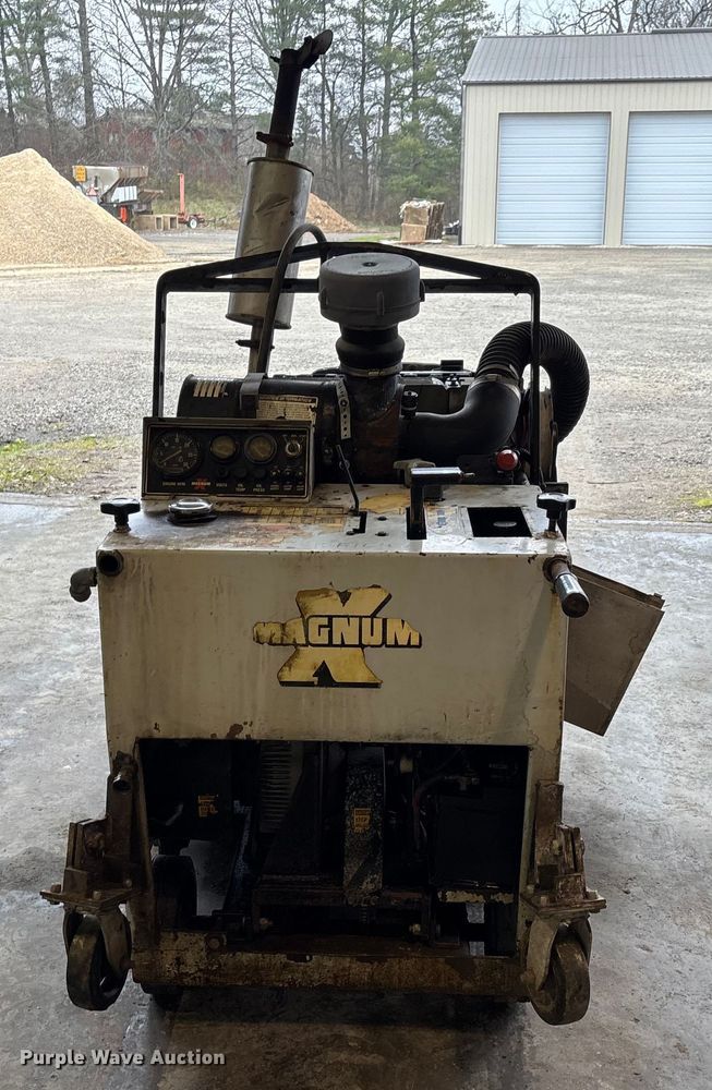 image for item DW7384 Magnum concrete saw