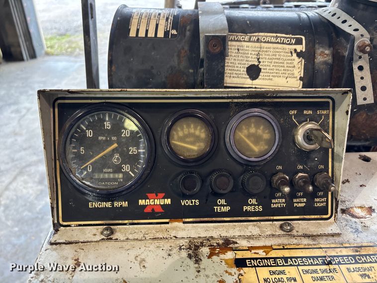 image for item DW7384 Magnum concrete saw