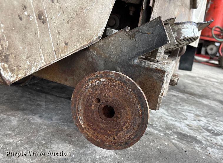 image for item DW7384 Magnum concrete saw