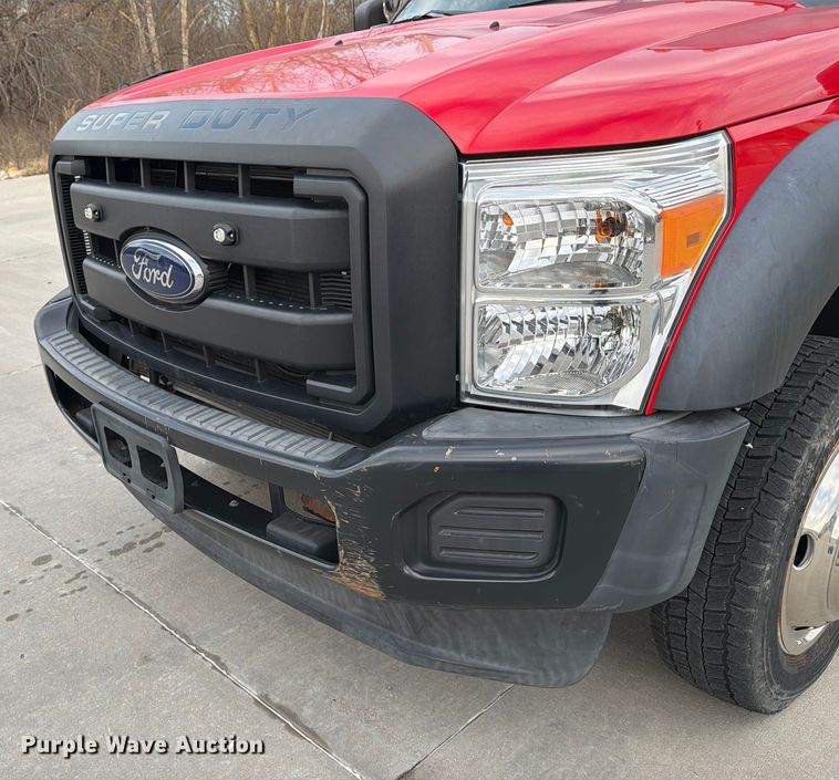 image for item DX5931 2016 Ford F-550 hook lift truck