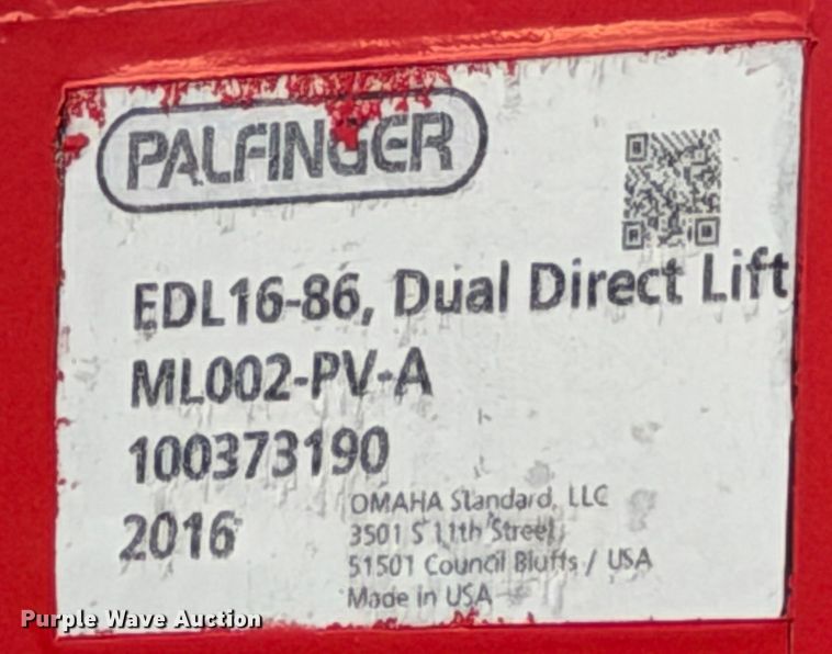 image for item DX5931 2016 Ford F-550 hook lift truck