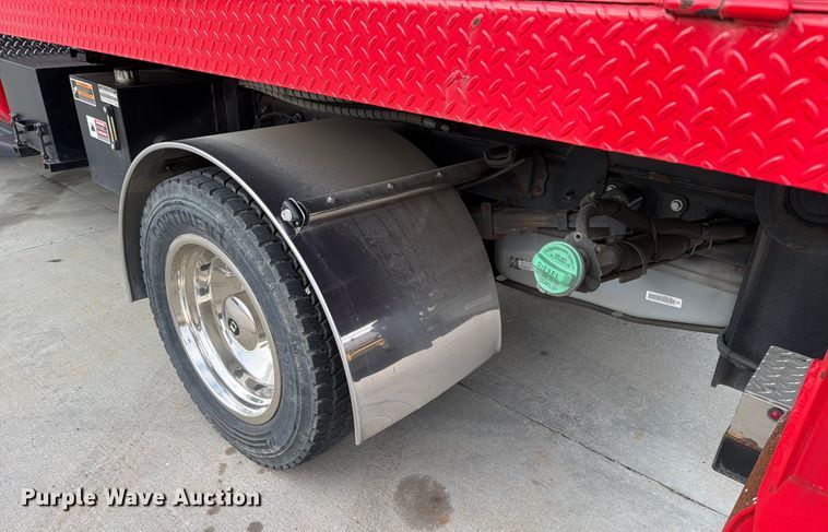 image for item DX5931 2016 Ford F-550 hook lift truck