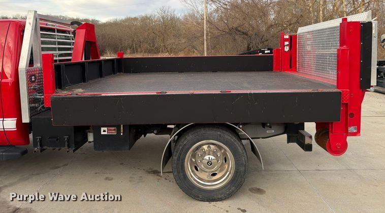 image for item DX5931 2016 Ford F-550 hook lift truck