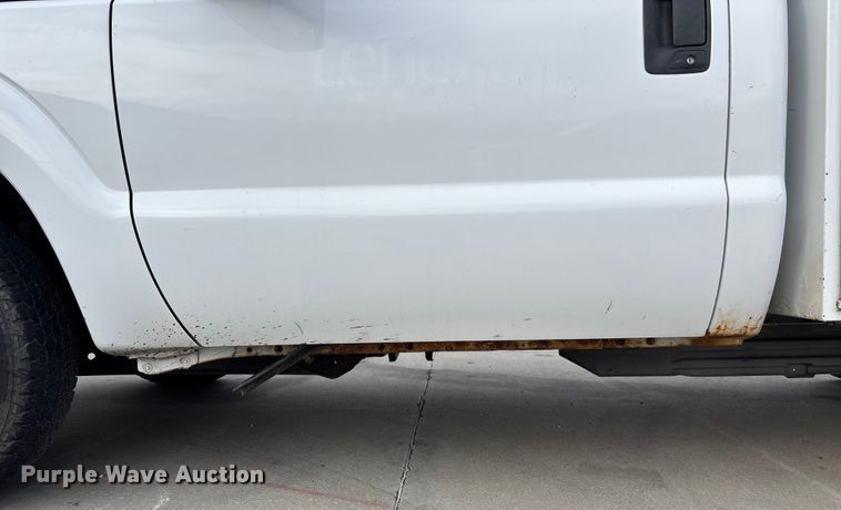 image for item DX5932 2013 Ford F250 utility bed pickup truck