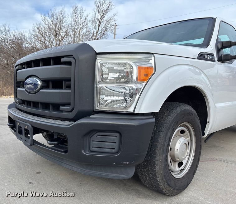 image for item DX5932 2013 Ford F250 utility bed pickup truck