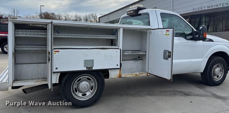 image for item DX5932 2013 Ford F250 utility bed pickup truck