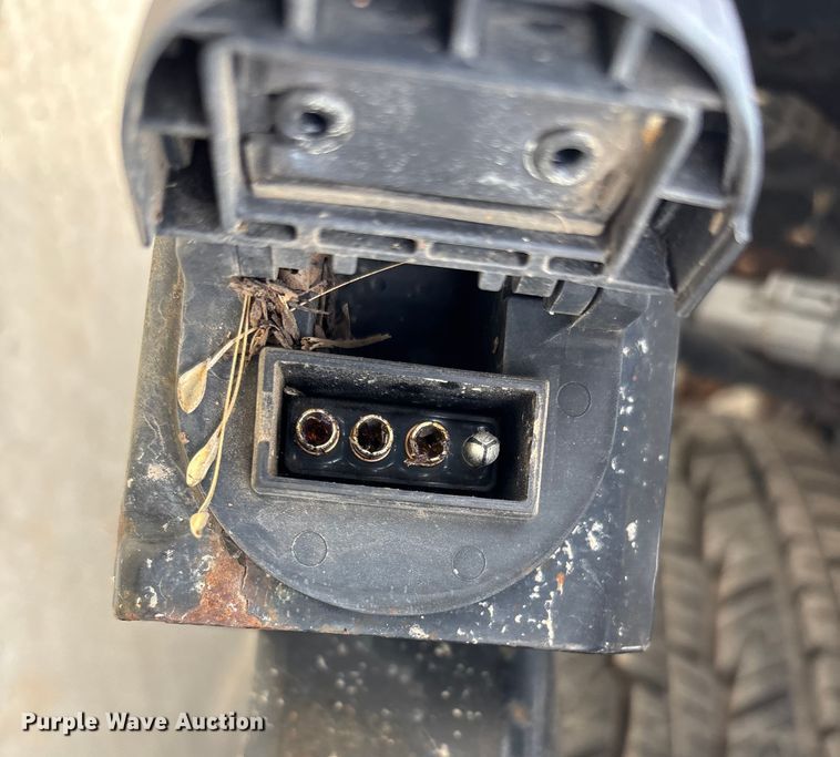 image for item DX5932 2013 Ford F250 utility bed pickup truck