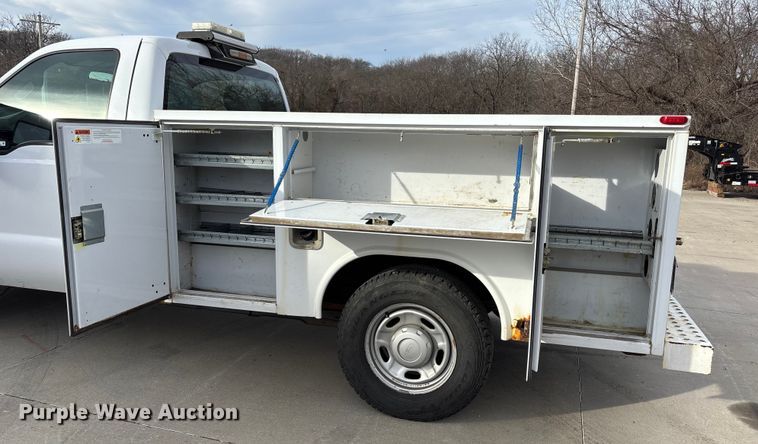 image for item DX5932 2013 Ford F250 utility bed pickup truck