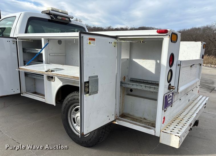 image for item DX5932 2013 Ford F250 utility bed pickup truck