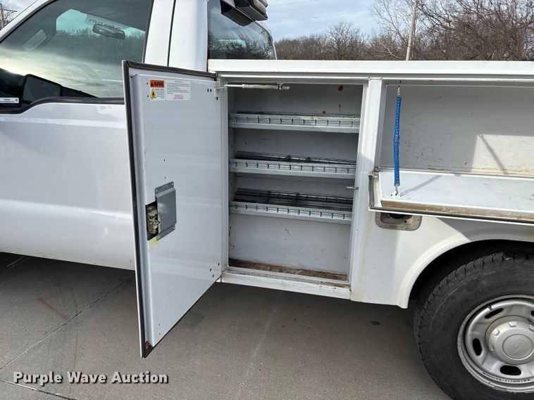 image for item DX5932 2013 Ford F250 utility bed pickup truck