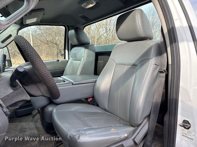 image for item DX5932 2013 Ford F250 utility bed pickup truck