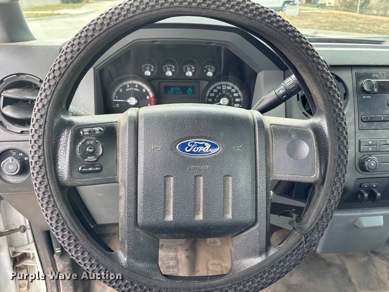 image for item DX5932 2013 Ford F250 utility bed pickup truck