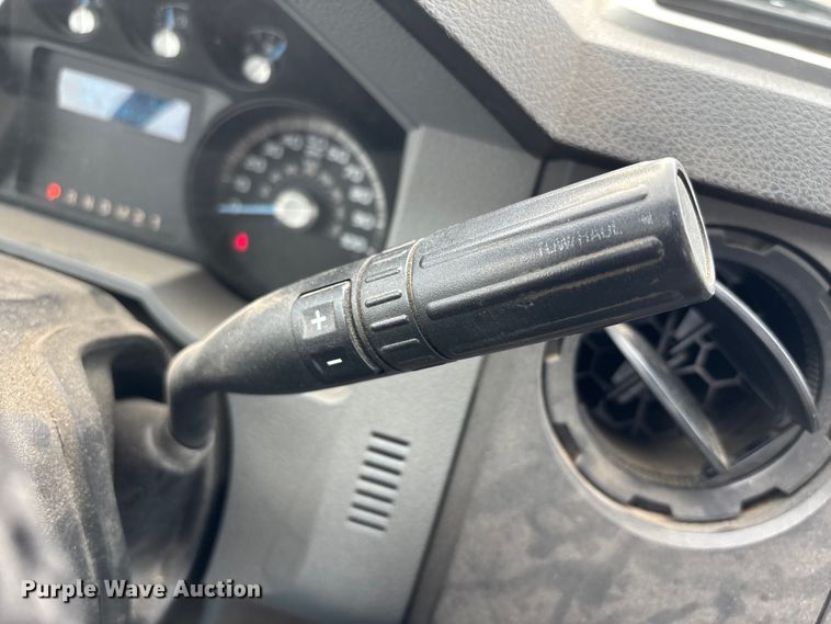 image for item DX5932 2013 Ford F250 utility bed pickup truck