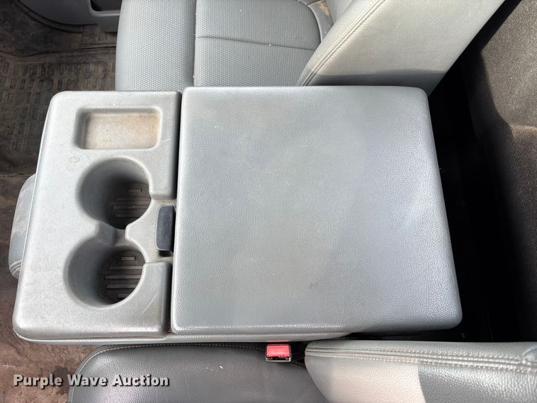 image for item DX5932 2013 Ford F250 utility bed pickup truck