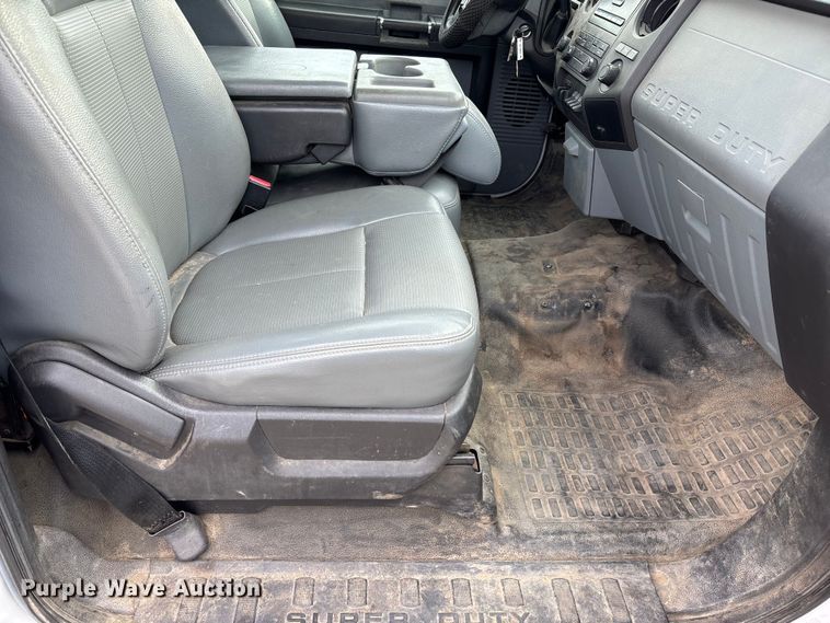 image for item DX5932 2013 Ford F250 utility bed pickup truck