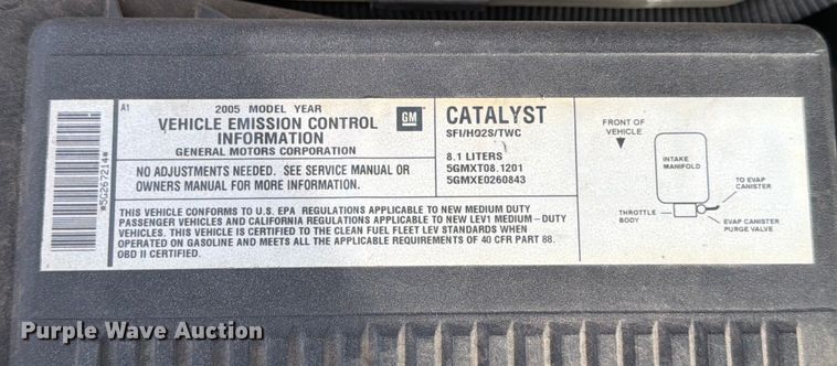 image for item DX5933 2005 Chevrolet Suburban 2500 SUV