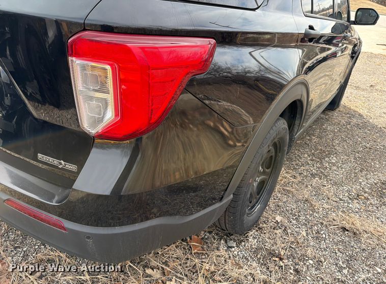 image for item DX5934 2020 Ford Explorer Police Interceptor SUV