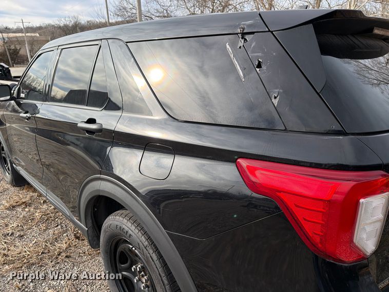 image for item DX5934 2020 Ford Explorer Police Interceptor SUV