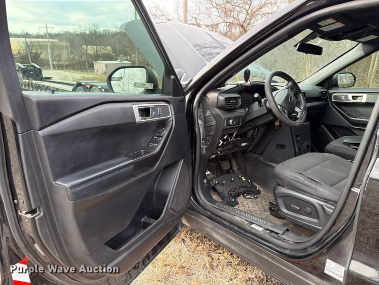 image for item DX5934 2020 Ford Explorer Police Interceptor SUV