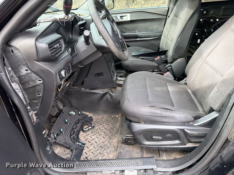 image for item DX5934 2020 Ford Explorer Police Interceptor SUV