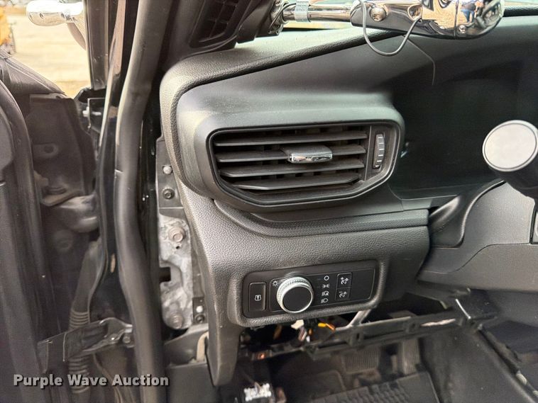 image for item DX5934 2020 Ford Explorer Police Interceptor SUV