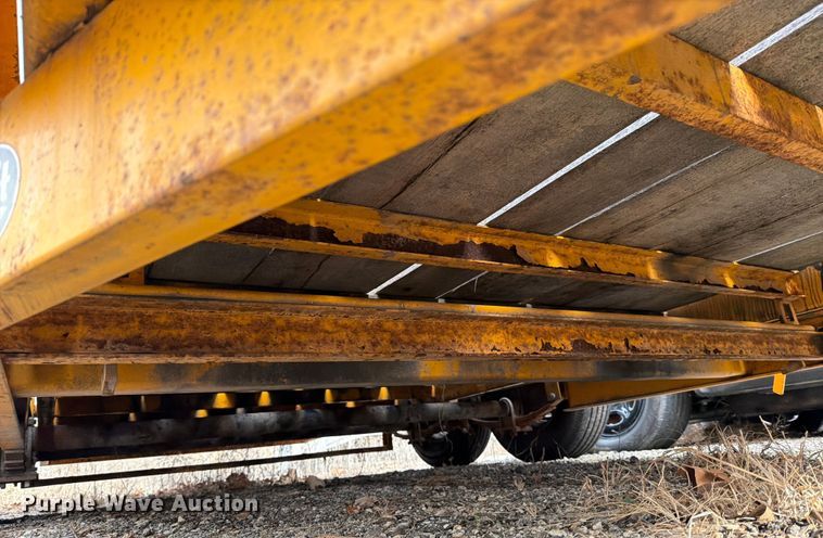 image for item DX5935 2014 Sure-Trac tilt deck utility trailer