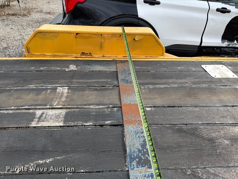 image for item DX5935 2014 Sure-Trac tilt deck utility trailer