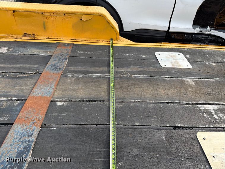 image for item DX5935 2014 Sure-Trac tilt deck utility trailer