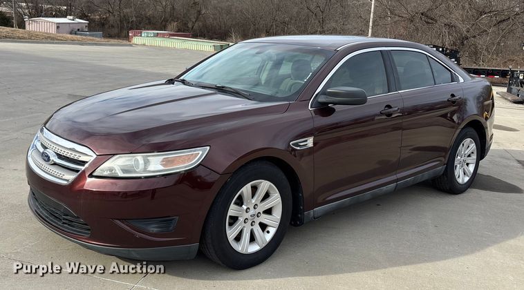 image for item DX5936 2010 Ford Taurus 
