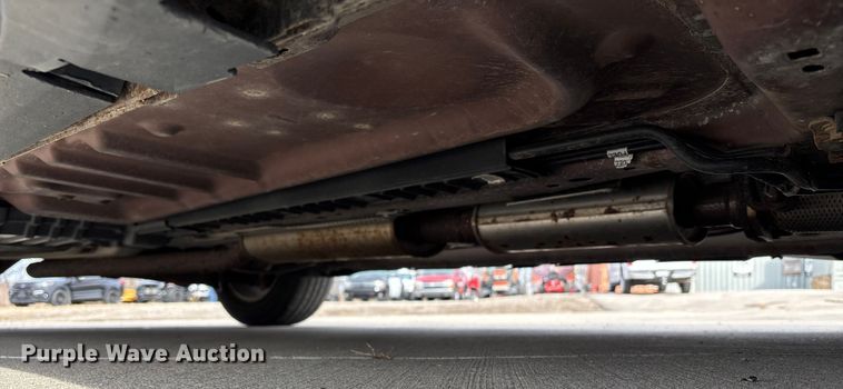 image for item DX5936 2010 Ford Taurus 