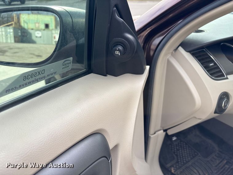 image for item DX5936 2010 Ford Taurus 