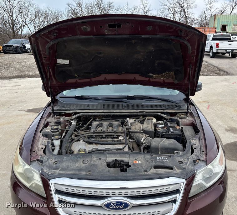 image for item DX5936 2010 Ford Taurus 