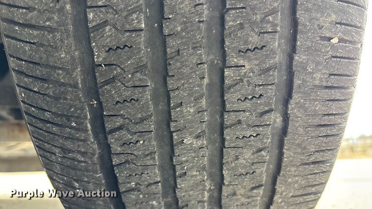 image for item DX5936 2010 Ford Taurus 