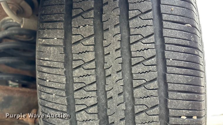 image for item DX5936 2010 Ford Taurus 