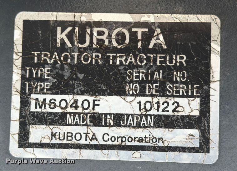 image for item DX5938 Kubota M6040F tractor