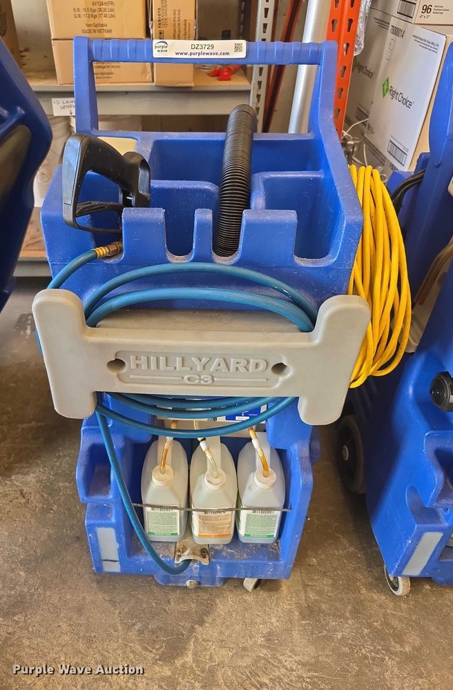 image for item DZ3729 (4) Hillyard C3 cleaning carts