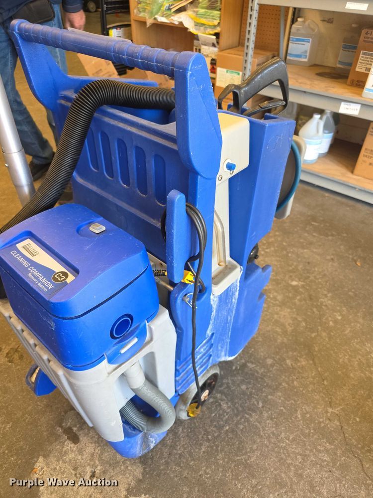 image for item DZ3729 (4) Hillyard C3 cleaning carts