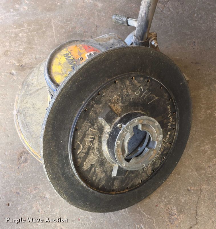 image for item DZ3730 (4) floor buffers