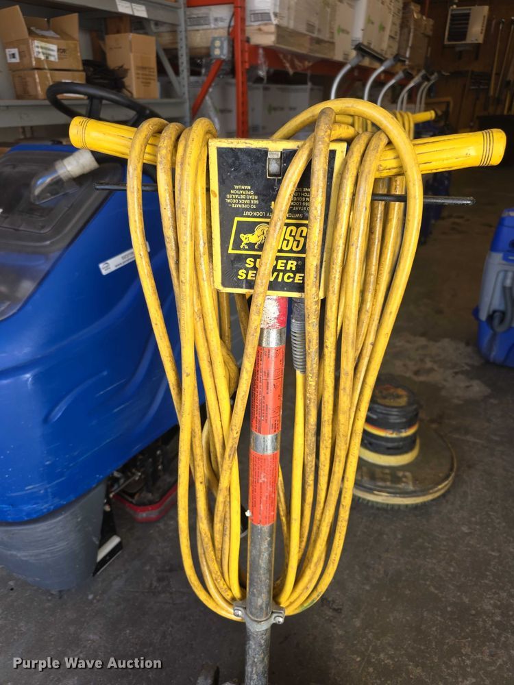 image for item DZ3730 (4) floor buffers