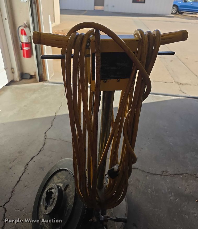 image for item DZ3730 (4) floor buffers